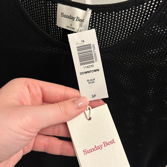 NWT knit mesh black top size small - Picture 2 of 3